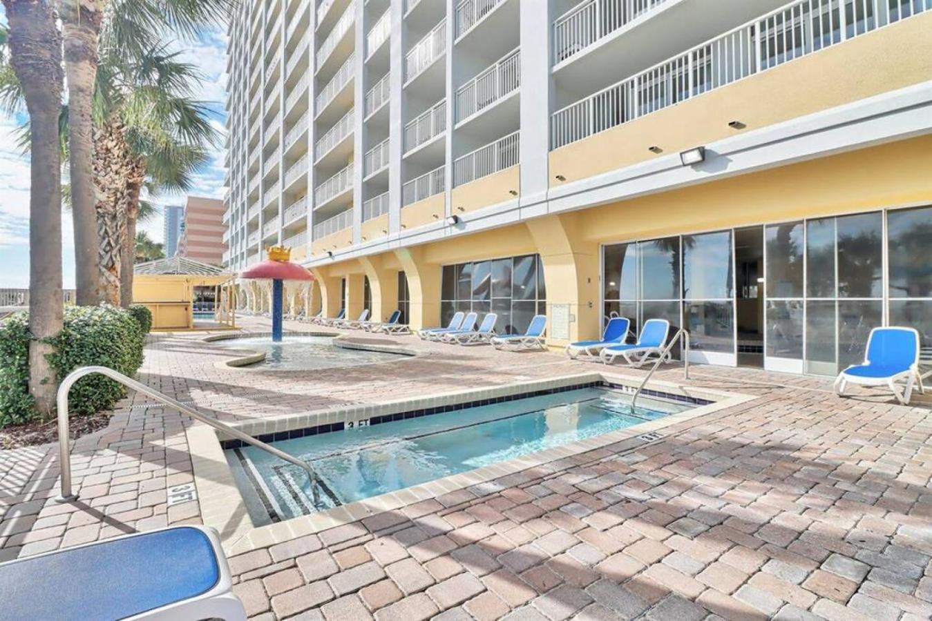 Oceanfront Beach Serenity Stay Миртл-Бич Экстерьер фото