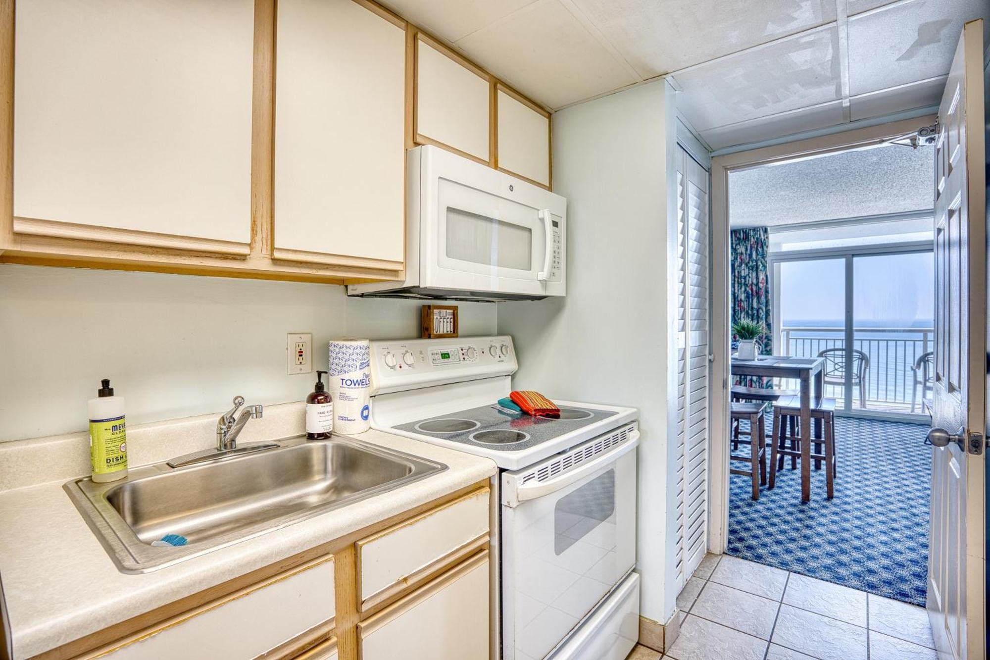 Oceanfront Beach Serenity Stay Миртл-Бич Экстерьер фото