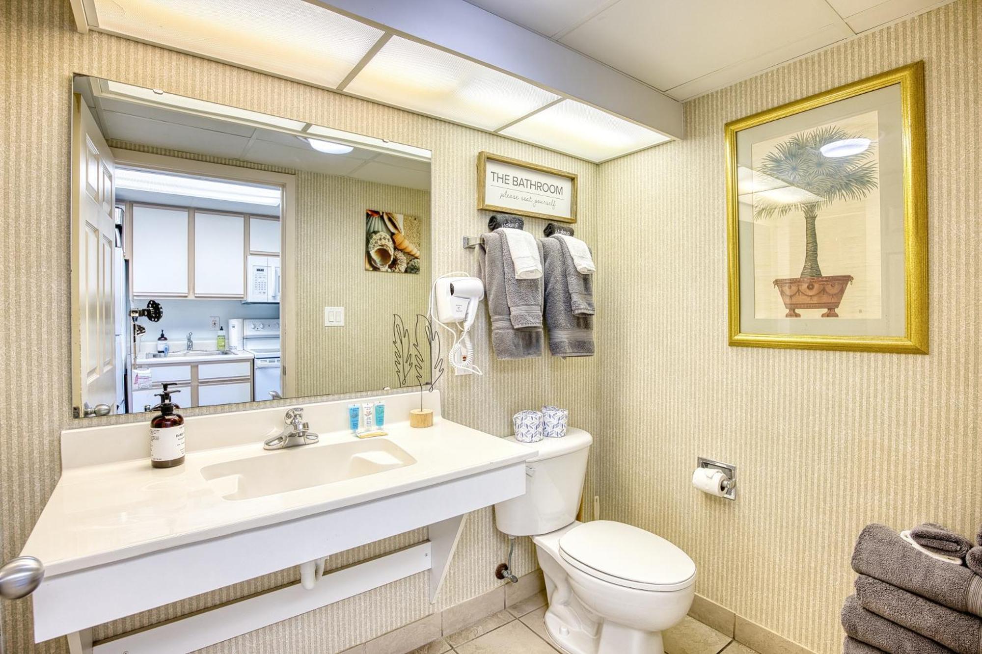 Oceanfront Beach Serenity Stay Миртл-Бич Экстерьер фото