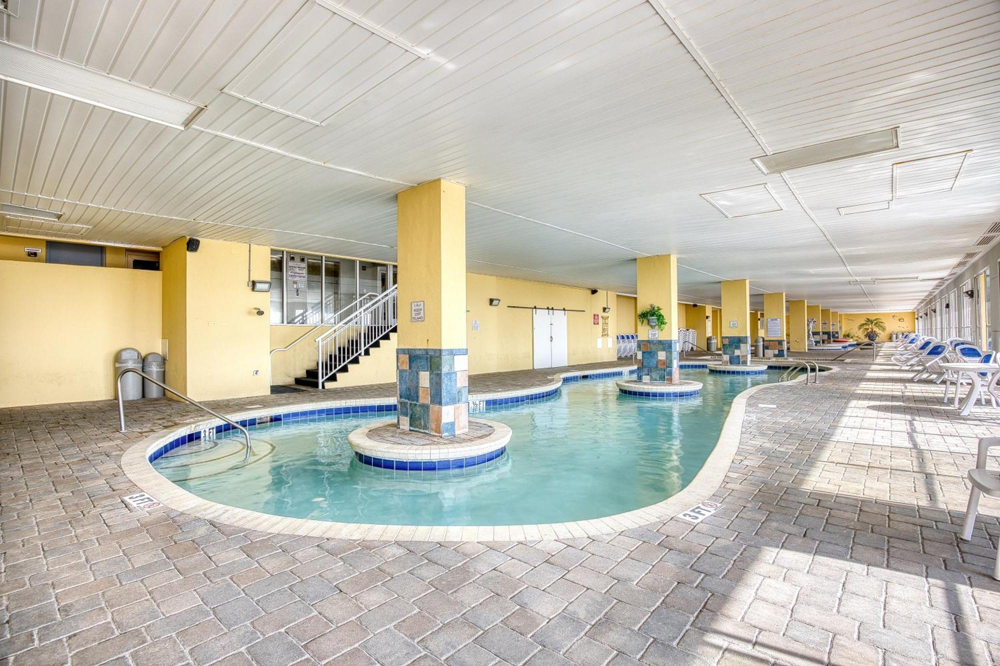 Oceanfront Beach Serenity Stay Миртл-Бич Экстерьер фото